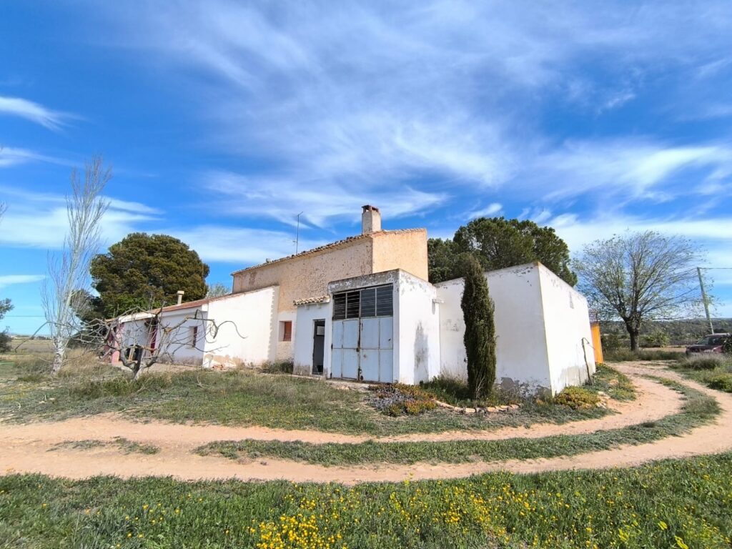 Country House w Yecla - oferta MLSC2245745