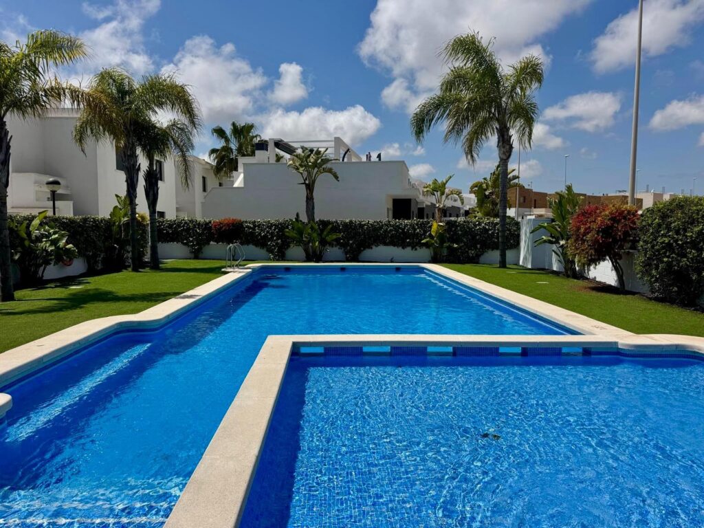 Duplex w Orihuela Costa - oferta MLSC5023611