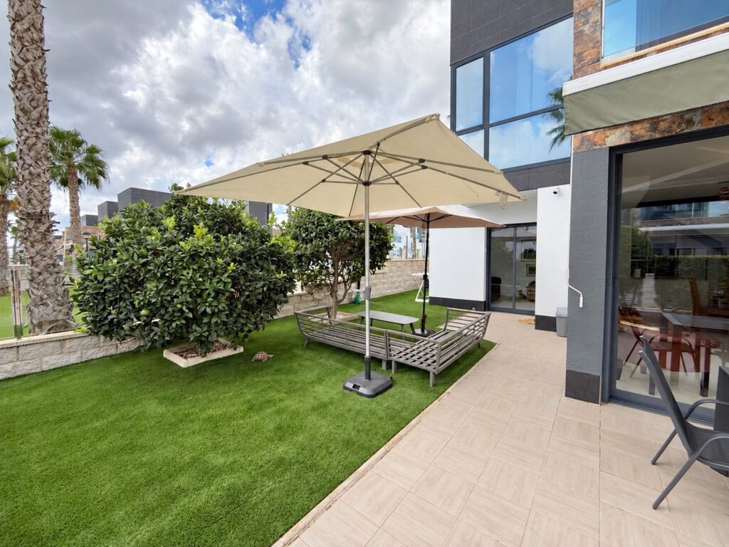 Duplex w Orihuela Costa - oferta MLSC8508554