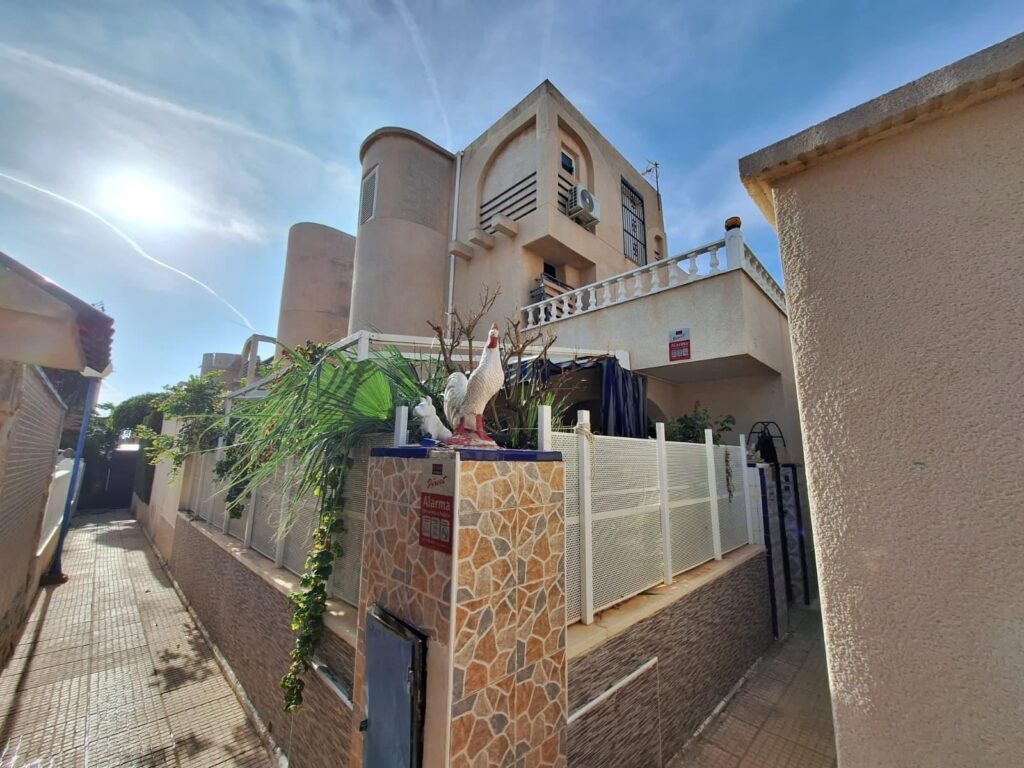 Quad House w Torrevieja - oferta MLSC151978
