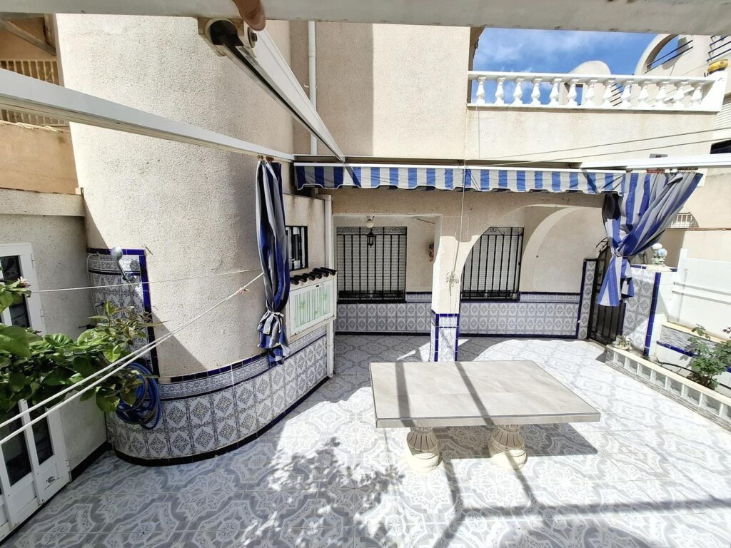 Quad House w Torrevieja - oferta MLSC151978