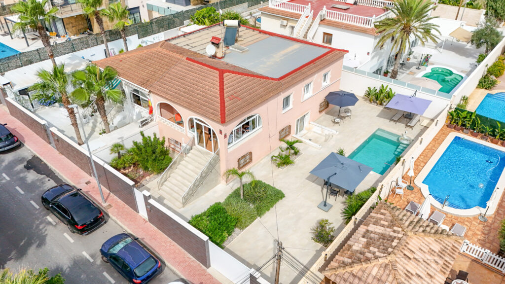 Semi Detached w Punta Prima - oferta MLSC2372705