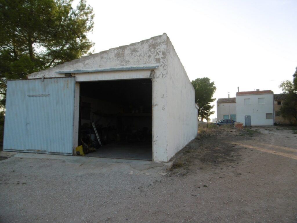 Semi Detached w Yecla - oferta MLSC3381328