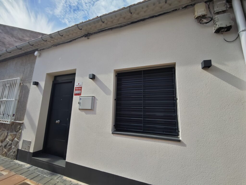 Town House w Los Alcazares - oferta MLSC4384204