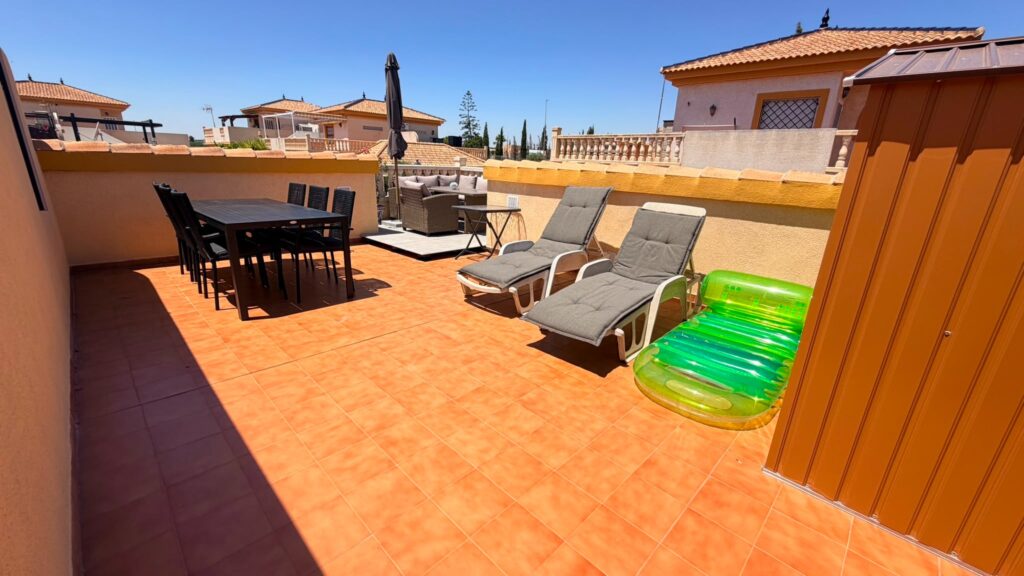 Town House w Los Montesinos - oferta MLSC2053919