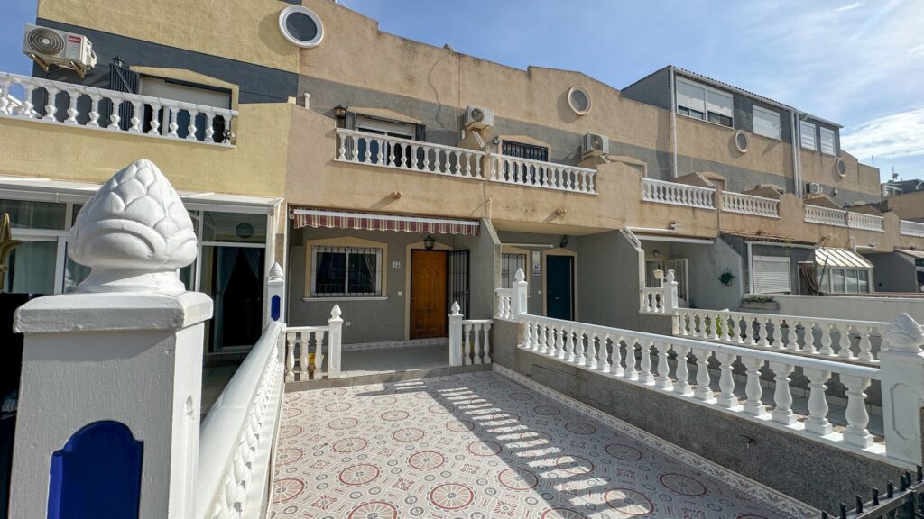 Town House w Orihuela Costa - oferta MLSC737120