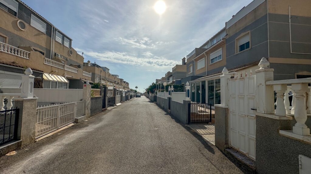 Town House w Orihuela Costa - oferta MLSC737120