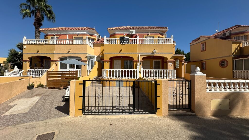 Town House w Orihuela Costa - oferta MLSC7905726
