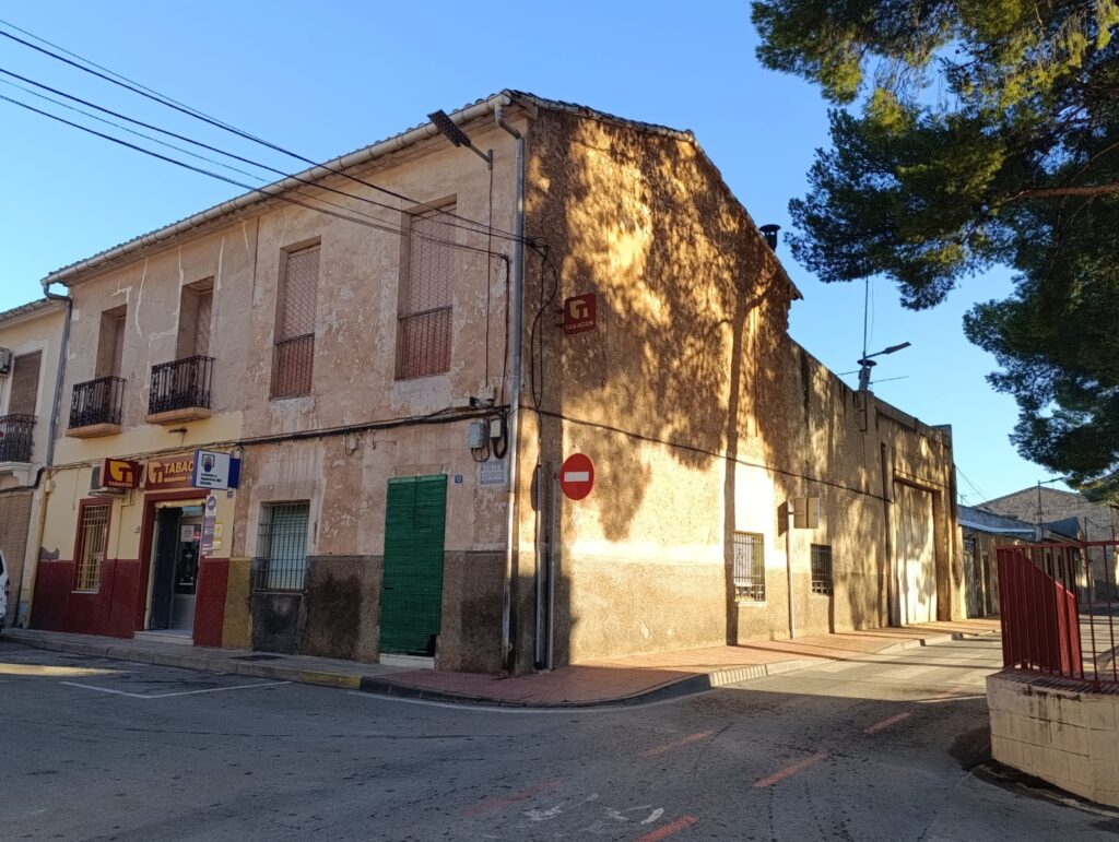Town House w Pinoso - oferta MLSC4885389