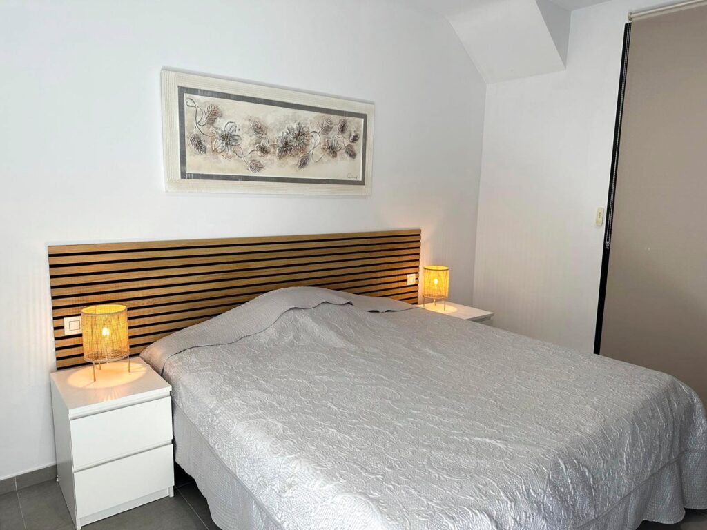 Town House w San Fulgencio - oferta MLSC8852761