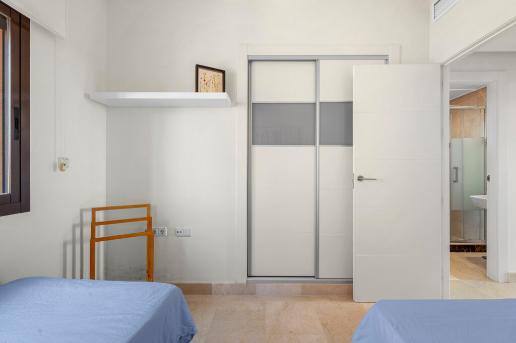 Town House w San Miguel de Salinas - oferta MLSC4680266