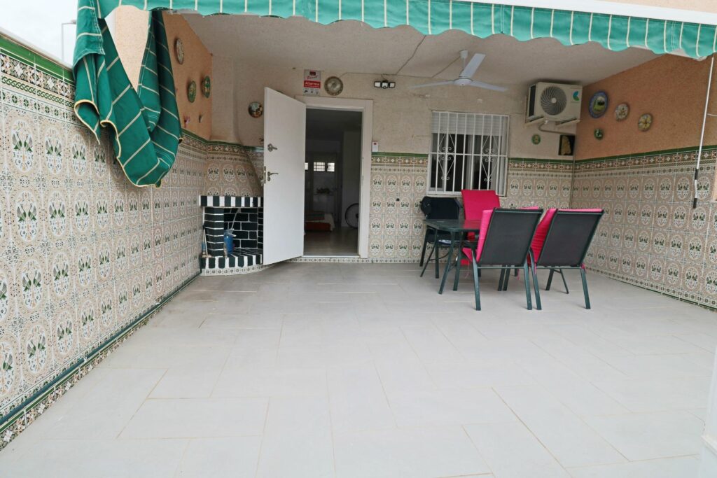 Town House w Torrevieja - oferta MLSC1533309