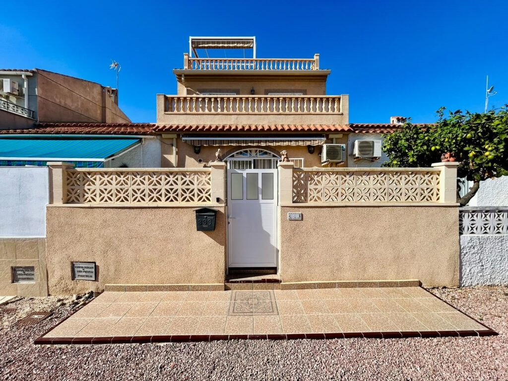 Town House w Torrevieja - oferta MLSC2859298