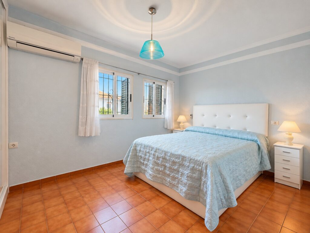 Town House w Torrevieja - oferta MLSC5062825