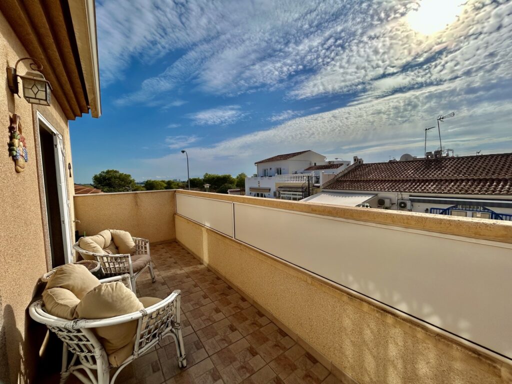 Town House w Torrevieja - oferta MLSC7363339