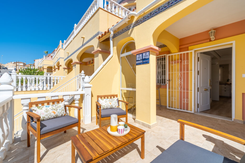 Town House w Villamartin - oferta MLSC9253388