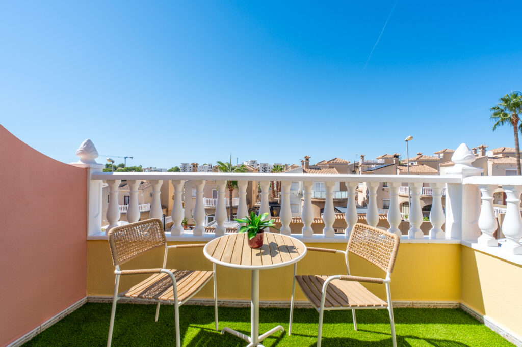 Town House w Villamartin - oferta MLSC9253388