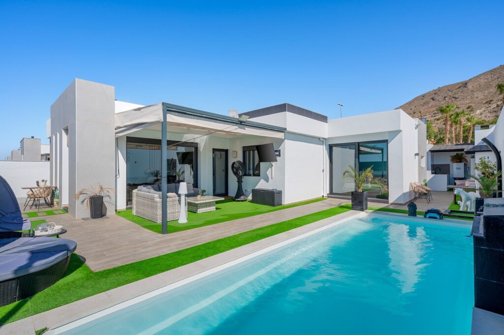 Villa w Fortuna - oferta MLSC3119384