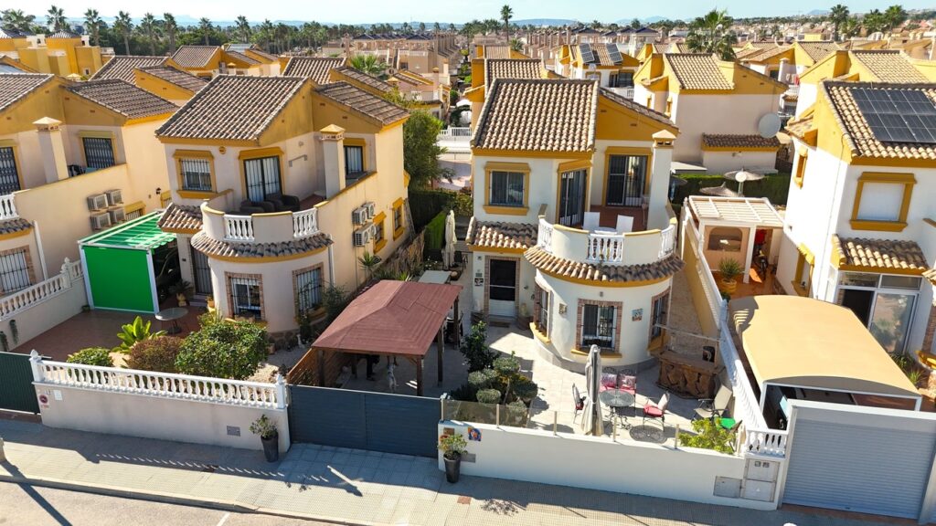 Villa w Guardamar del Segura - oferta MLSC2535488