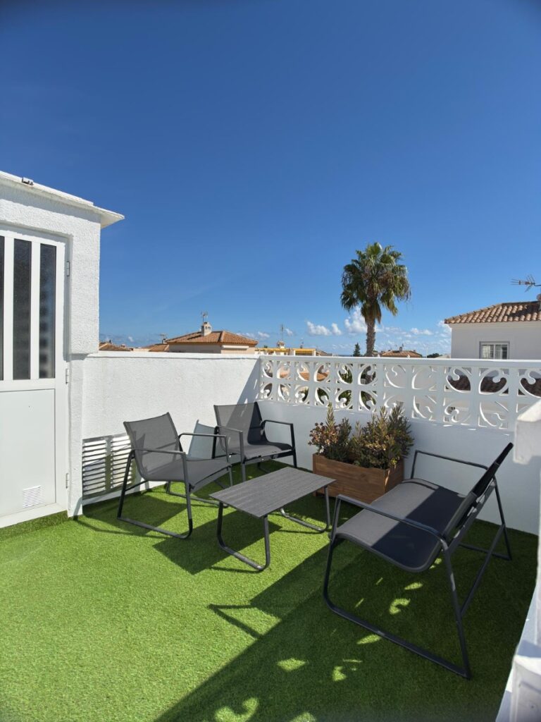 Villa w Orihuela Costa - oferta MLSC3839177