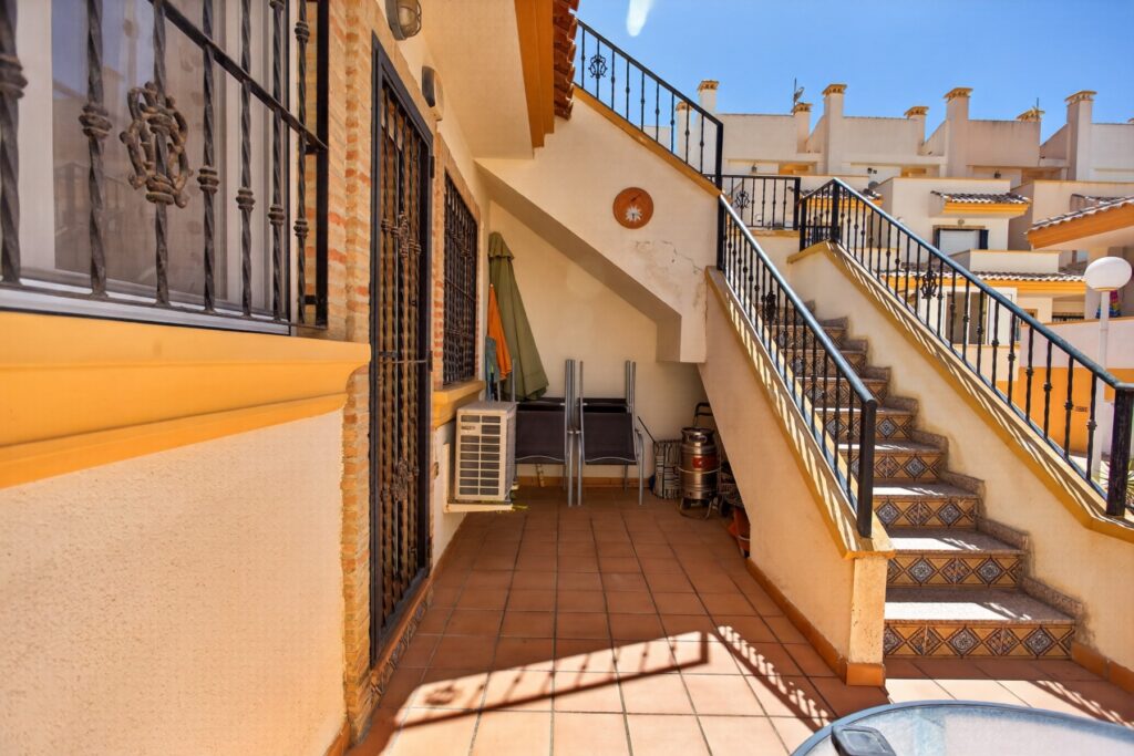 Villa w Orihuela Costa - oferta MLSC5270490
