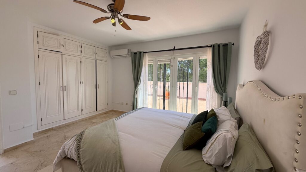 Villa w Orihuela Costa - oferta MLSC6356699