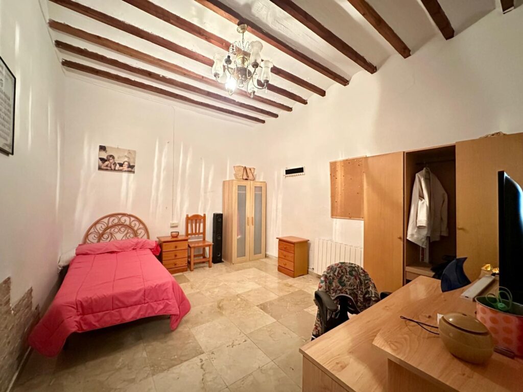 Villa w Torre Del Rico - oferta MLSC4079216
