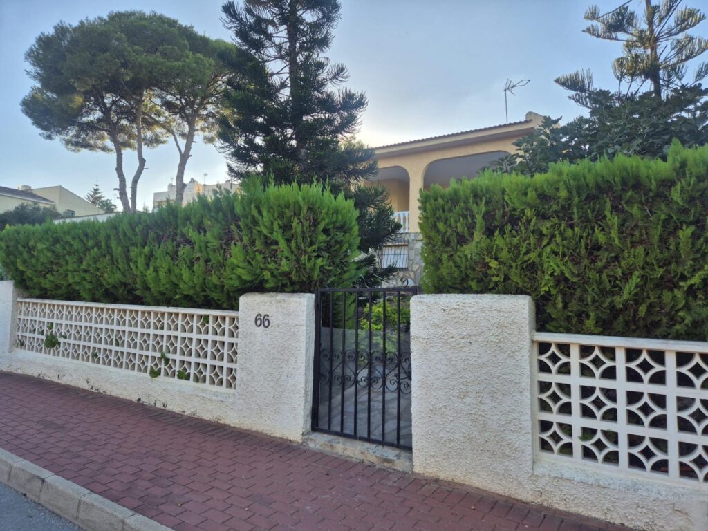 Villa w Torrevieja - oferta MLSC2976890