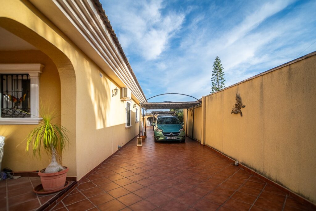 Villa w Torrevieja - oferta MLSC4182055