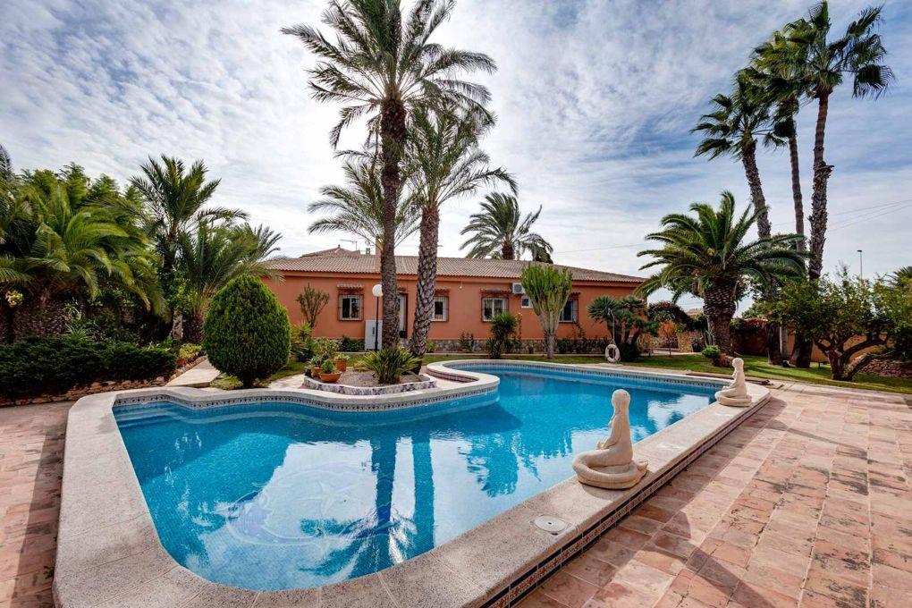 Villa w Torrevieja - oferta MLSC8254212