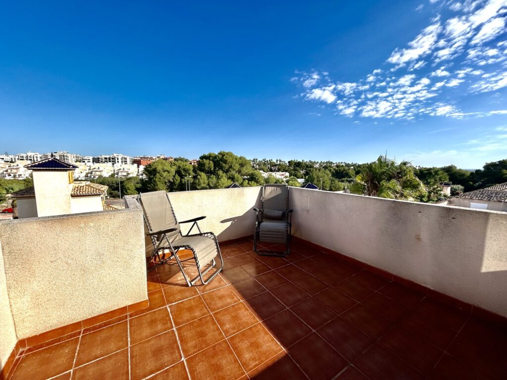 Villa w Villamartin - oferta MLSC4815860