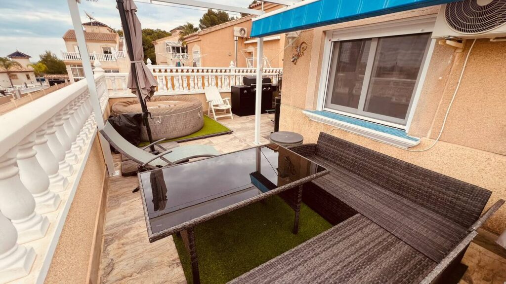 Villa w Villamartin - oferta MLSC567968