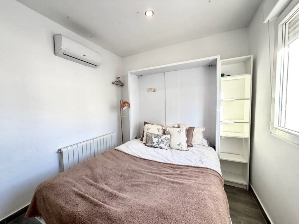 Villa w Villamartin - oferta MLSC5758048