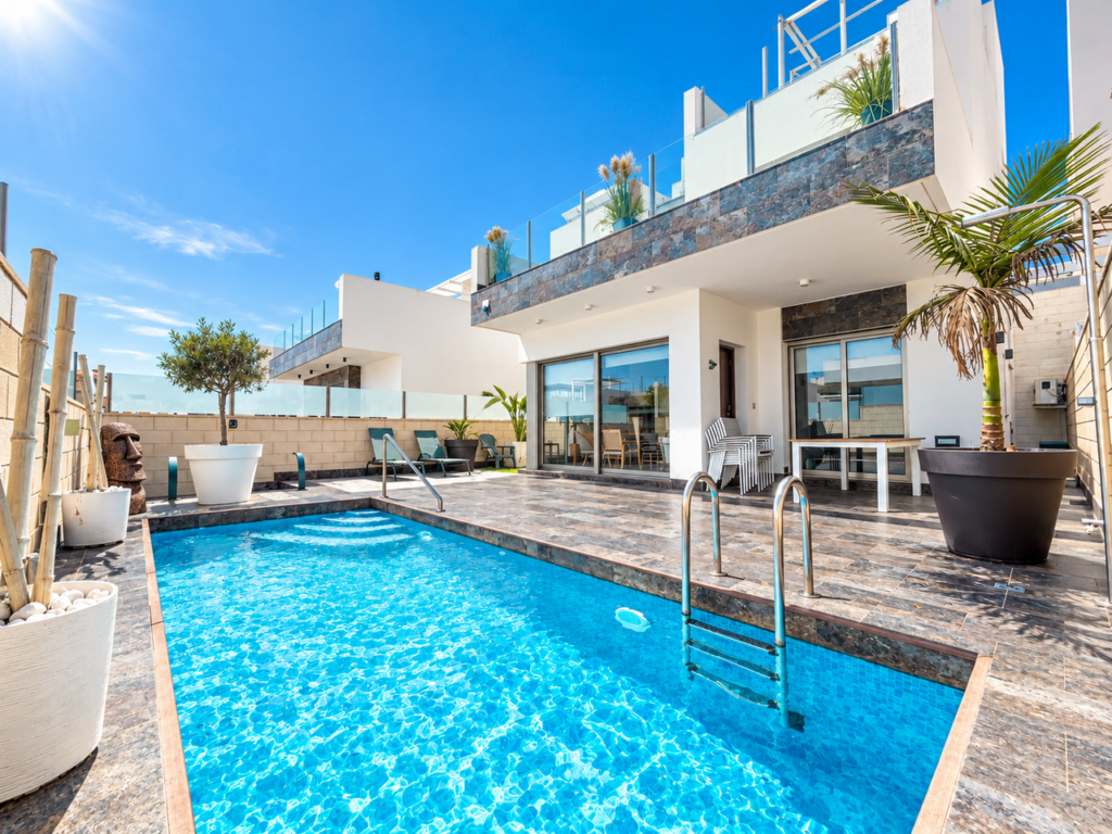 Villa w Villamartin - oferta MLSC5980089