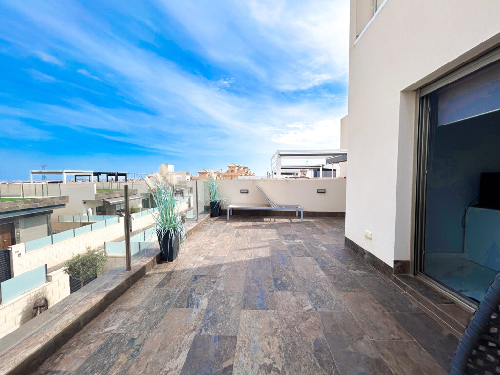 Villa w Villamartin - oferta MLSC5980089