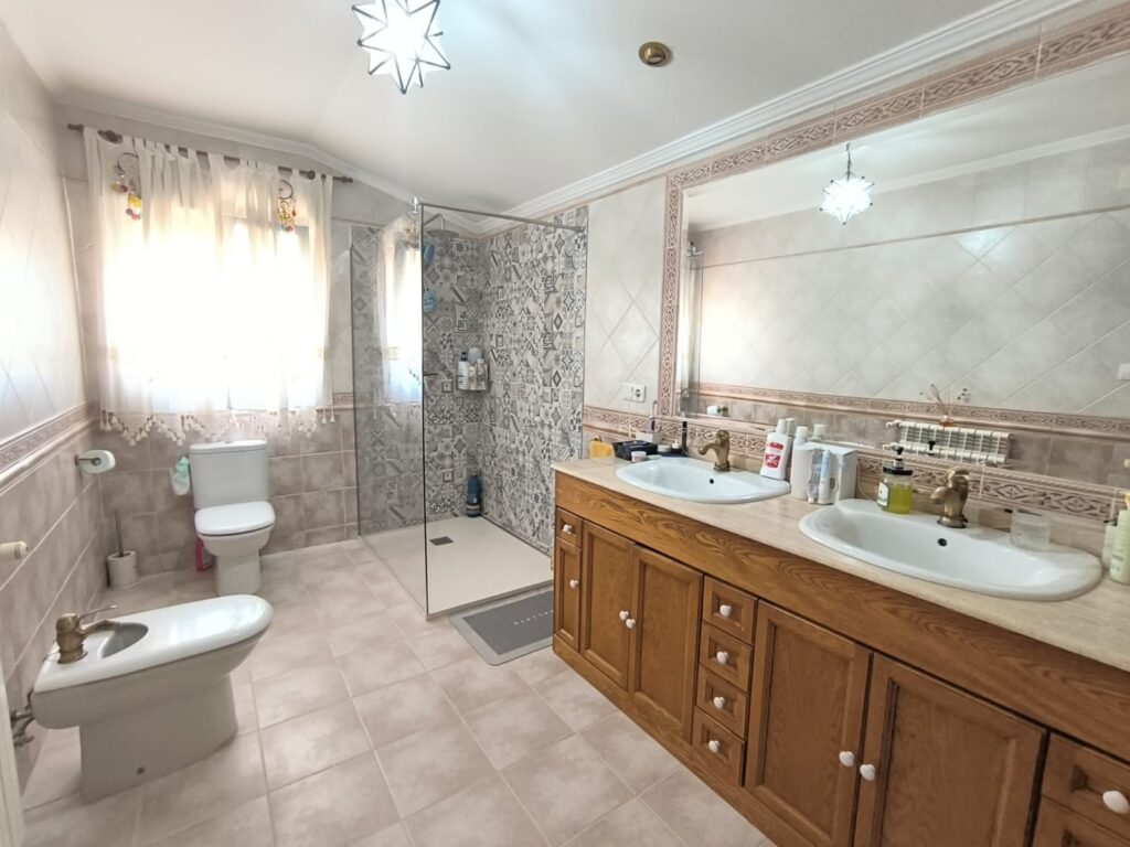 Villa w Yecla - oferta MLSC2789036